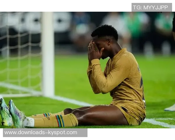 巴萨拜仁争抢19岁桑托斯左后卫索萨标价1500万欧元