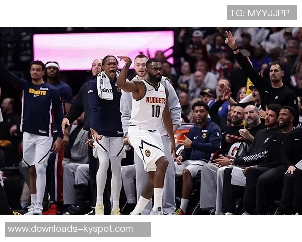 小哈达威半场表现出色6投5中三分命中率高达75正负值高达20分